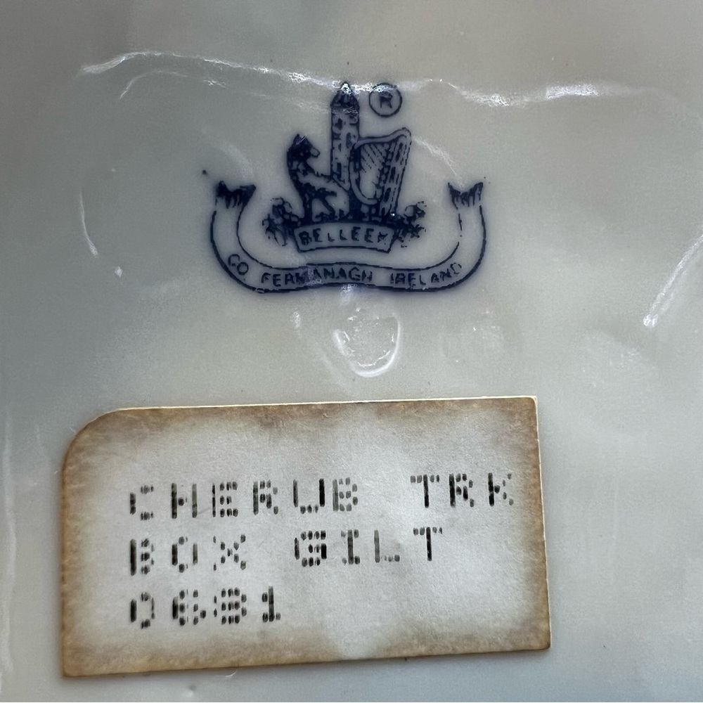Belleek Cherub Trinket Box in Cream - Picture 9 of 9
